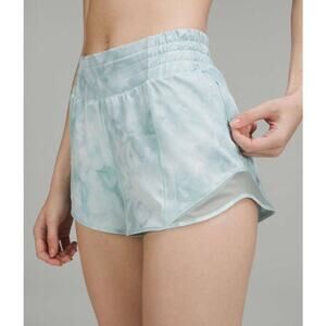 Lululemon Hotty Hot High Rise Lined Short 2.5 inch Diamond Dye Blue Size 10 Run